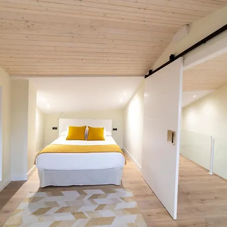 San Lazaro Apartment *
